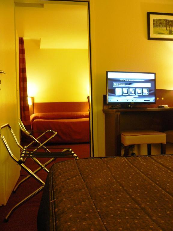Le Parc Des Fees Hotel Retaurant & Spa La Bourboule Cameră foto