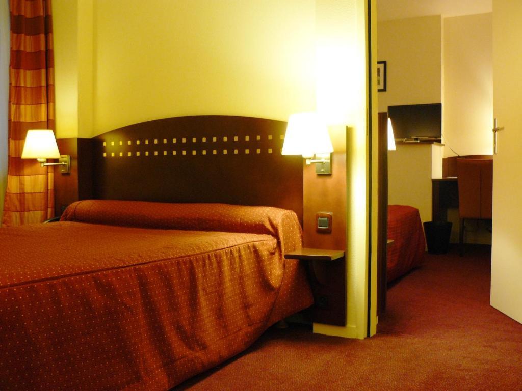Le Parc Des Fees Hotel Retaurant & Spa La Bourboule Cameră foto